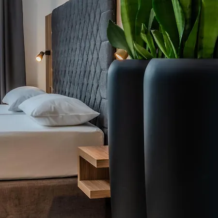 Hotel Msliving *