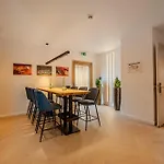 Msliving Hotel
